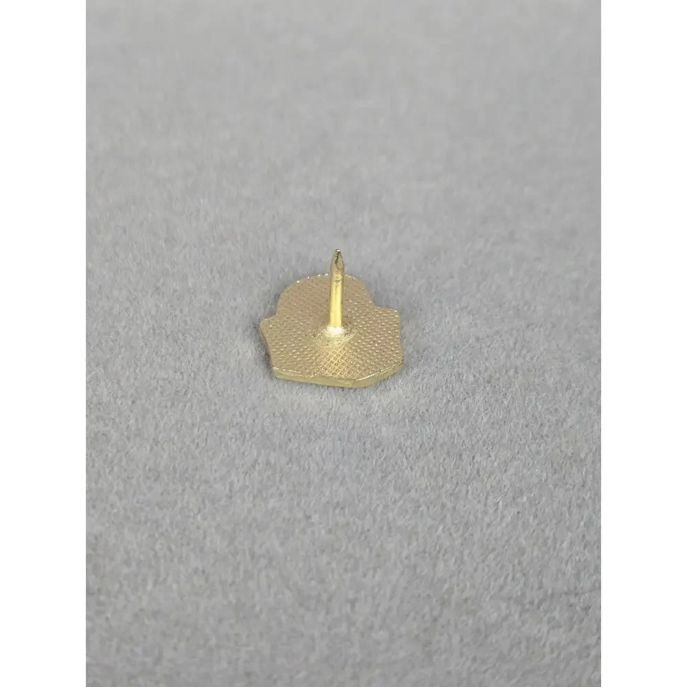 Longaberger Basket Gold Tone Pin